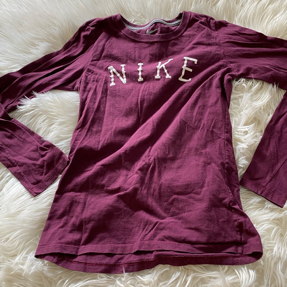 XS Womens Nike t shirt